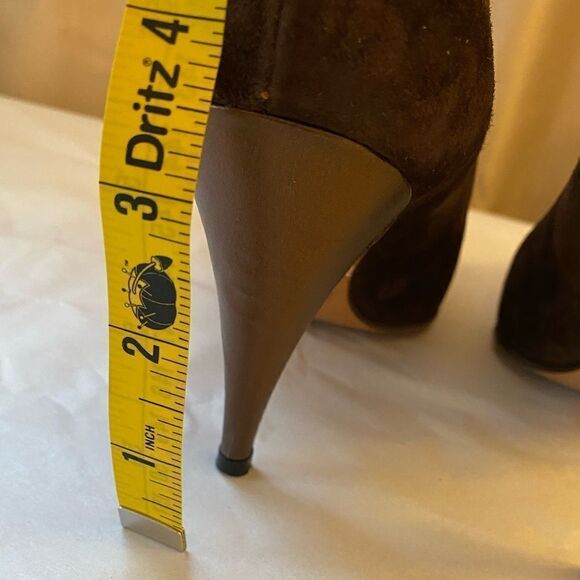 RARE Beltrami vintage cap toe chocolate suede pumps size 5 excellent condition - Picture 5 of 13